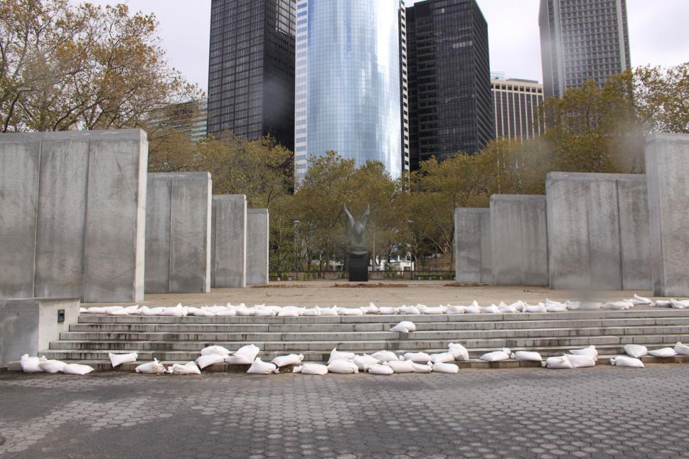 Memorial_Wall_in_NYC's_Battery_Park_experienced_no_damage after_Sandy.JPG